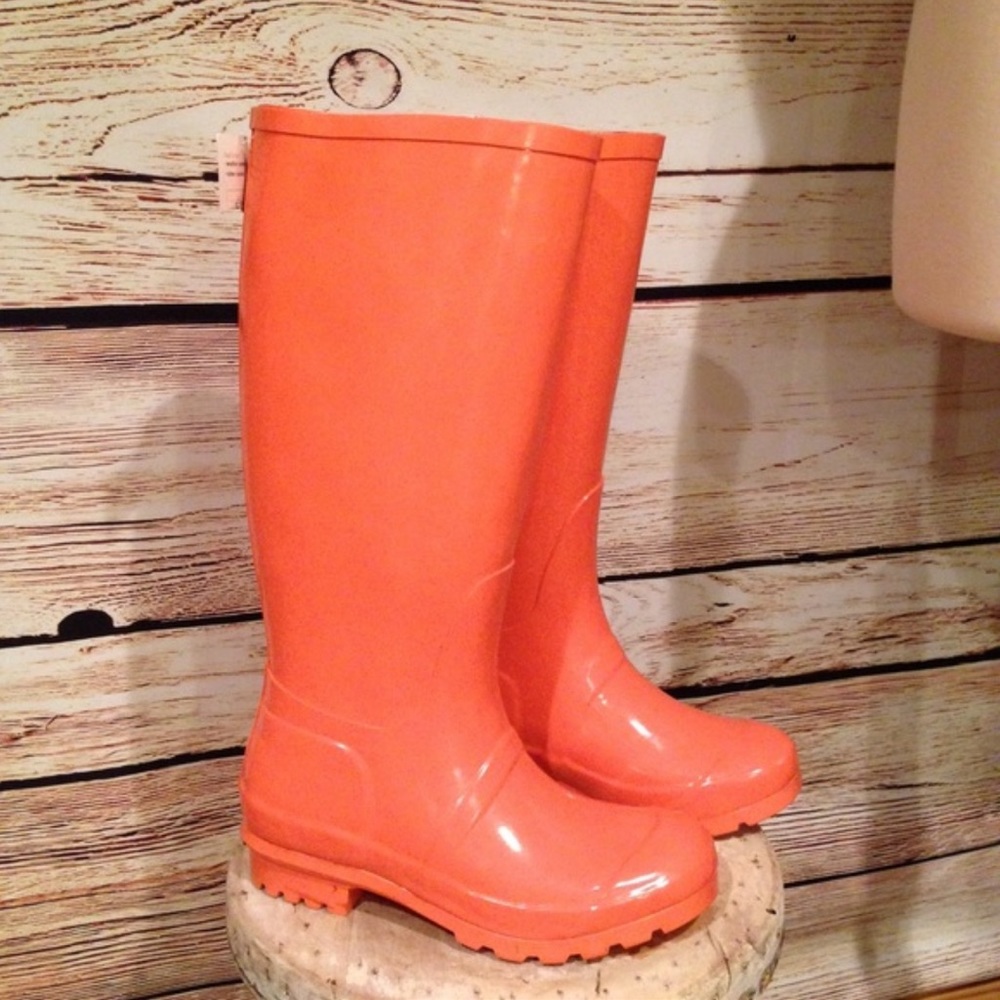 Rainboots